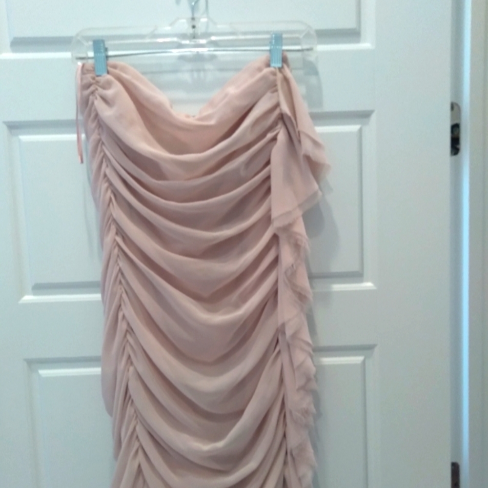 Light Pink Rauched  Express Dress  w/ side ruffle  Size 10